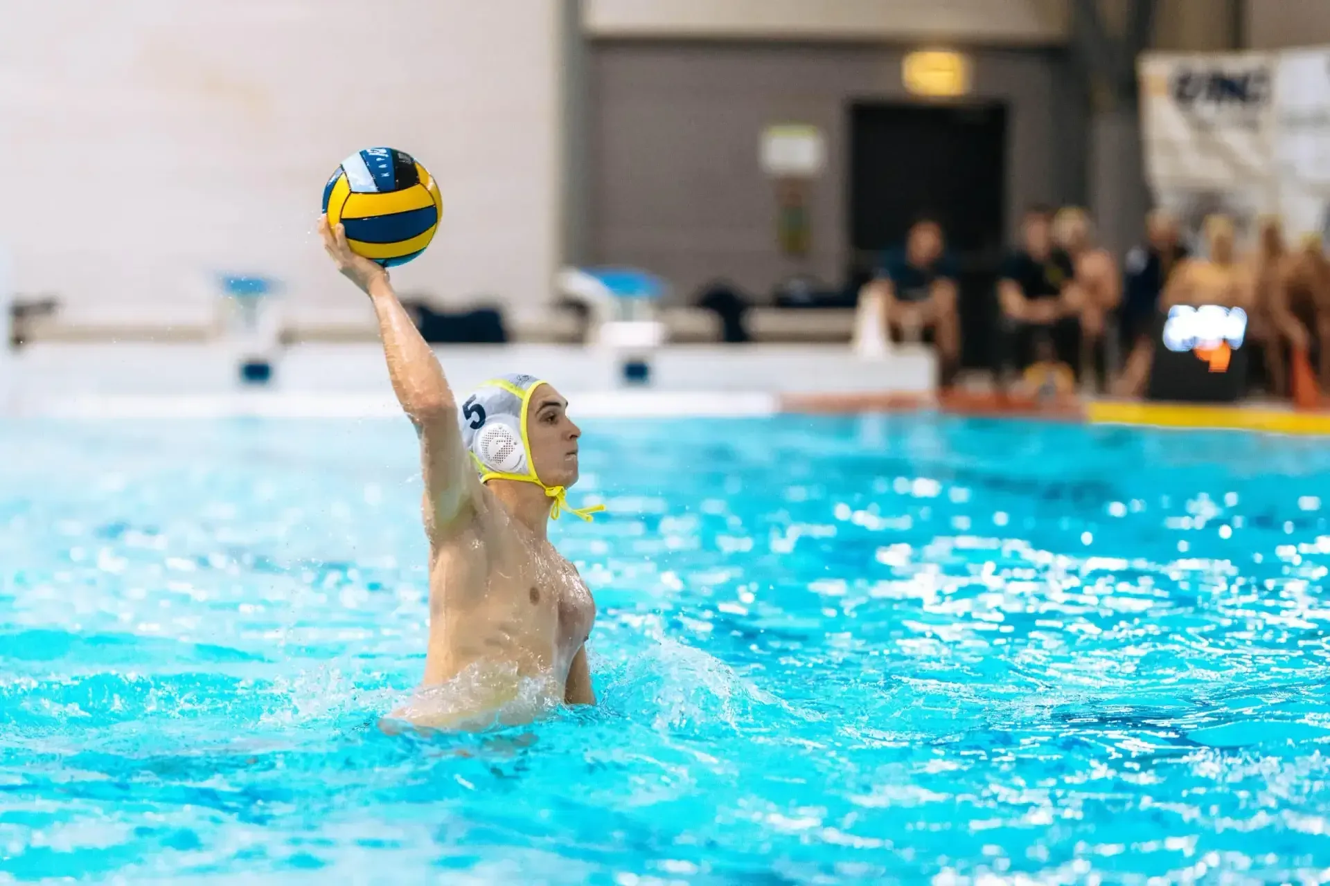 Die Wasserballer bereiten sich auf die letzten Auswärtsspiele vor