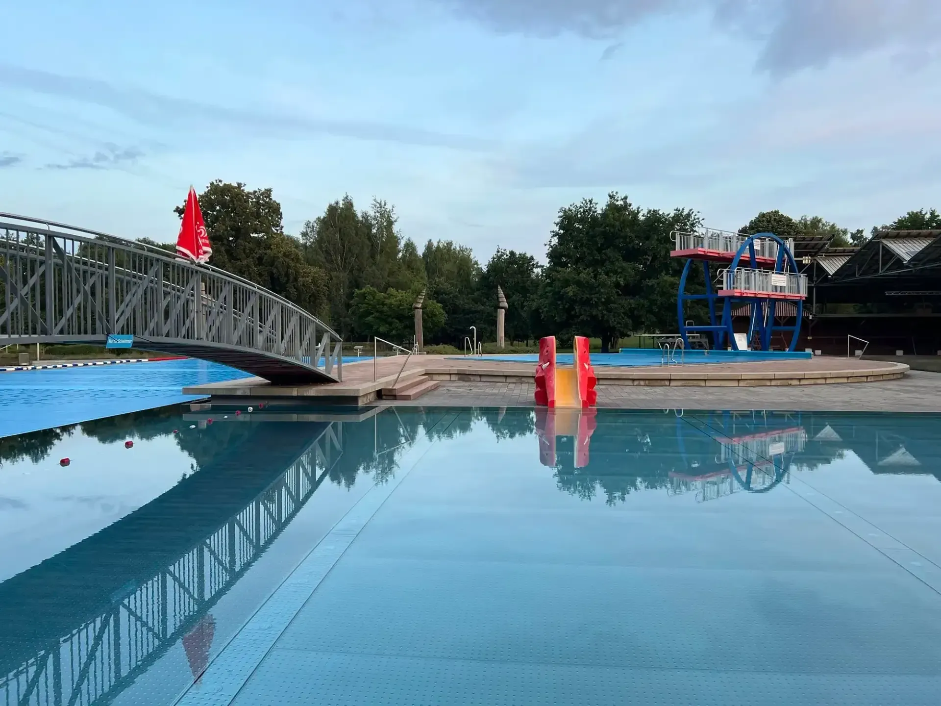 Sommerlager des SVV Plauen im Freibad Elstergarten in