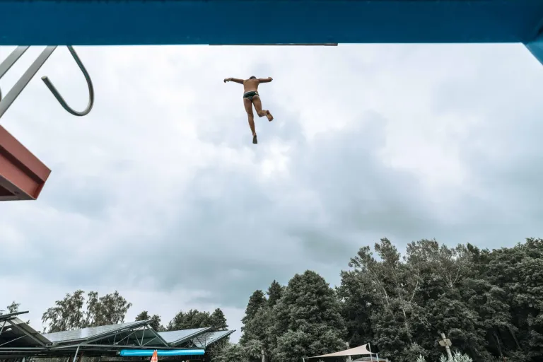 SVV Plauen feiert gelungenen Saisonabschluss im Freibad Oelsnitz